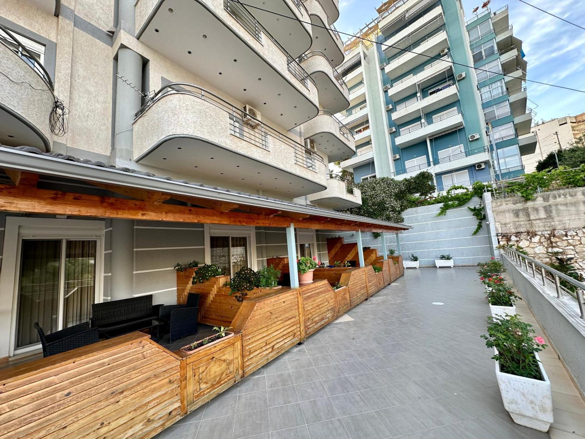 Aqua Apartments Seaview Sarandë エクステリア 写真